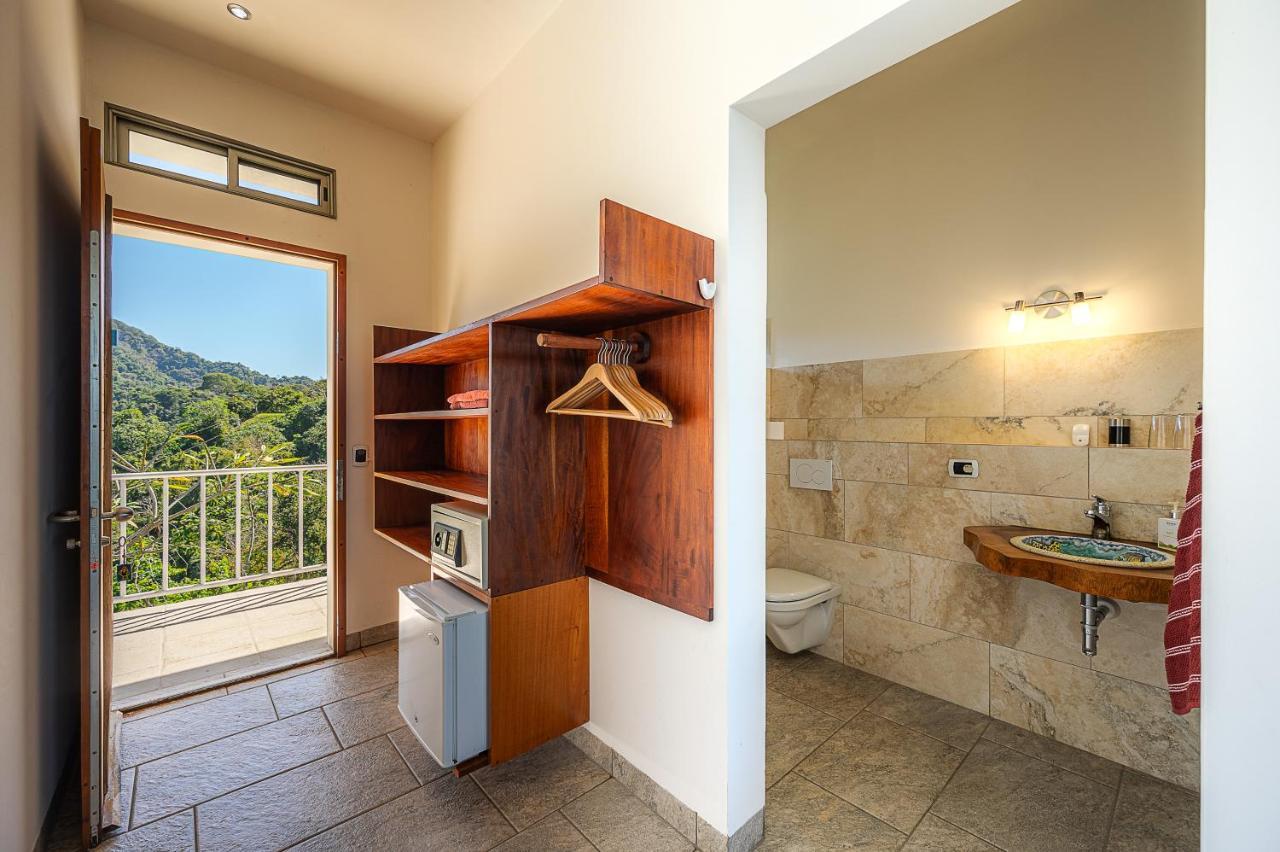 Bed and Breakfast Casa Laureles Playa Bejuco  Екстер'єр фото