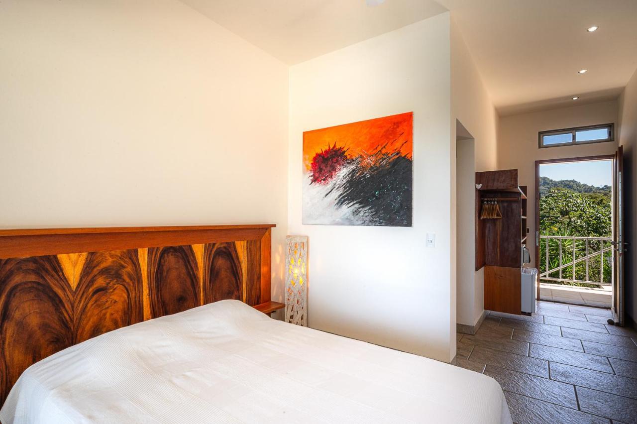 Bed and Breakfast Casa Laureles Playa Bejuco  Екстер'єр фото