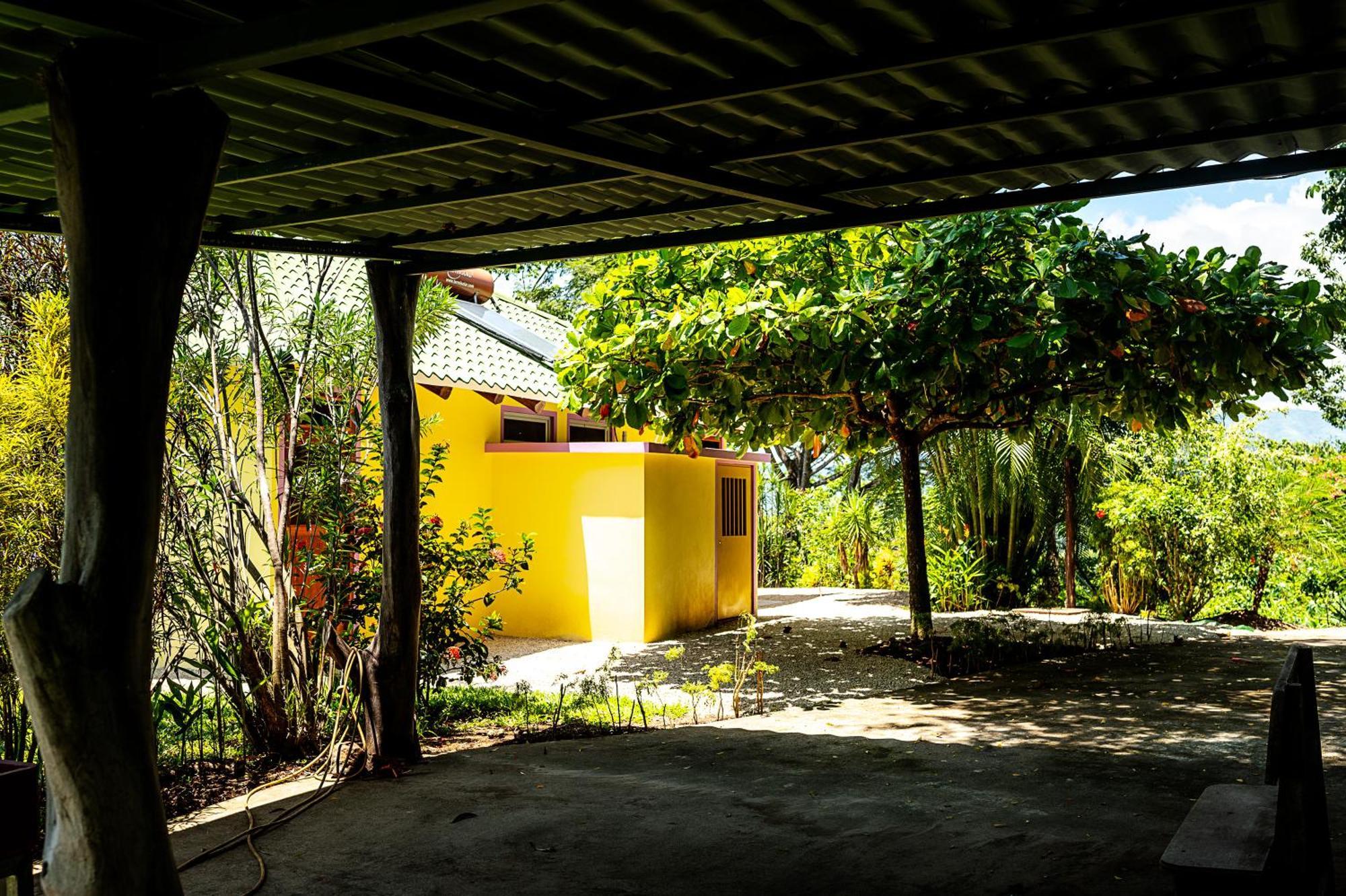 Bed and Breakfast Casa Laureles Playa Bejuco  Екстер'єр фото